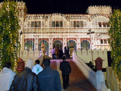 Host For Royal Weddings