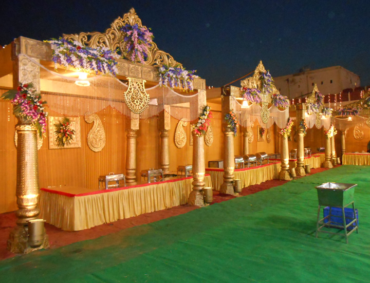 Host For Royal Weddings